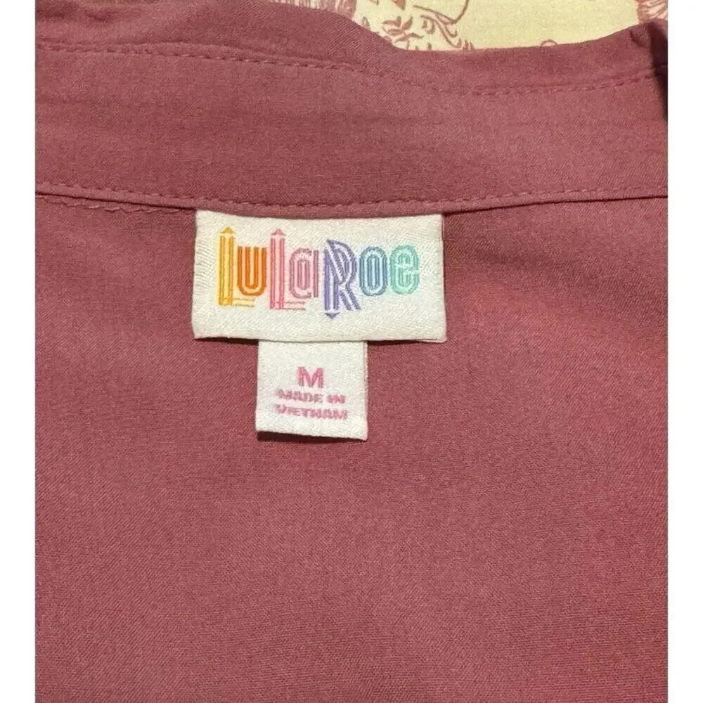 NEW LuLaRoe Amy Medium Pink Floral Lightweight Button Front Dolman Top NWT‎ - Picture 4 of 8